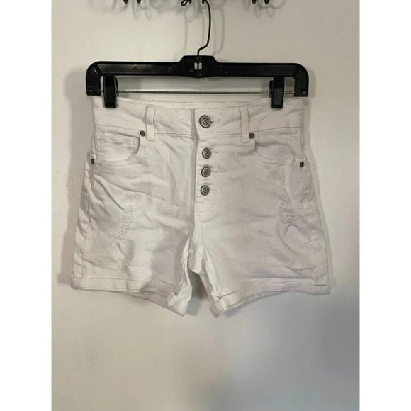 Maurices high-rise white jean short size 2 #0233 - Picture 1 of 4